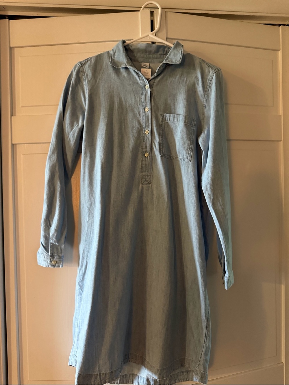 Old Navy Light Blue Chambray Shirt Dress - Long Sleeve